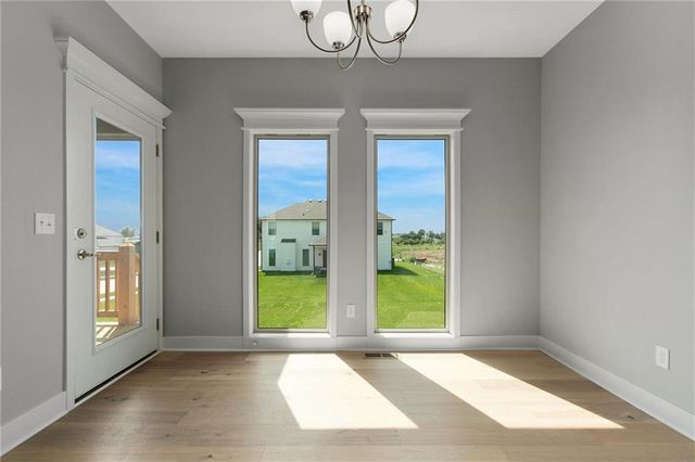 11116 N Bristol Avenue, Kansas City, MO 64156