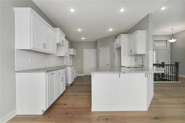 11116 N Bristol Avenue, Kansas City, MO 64156