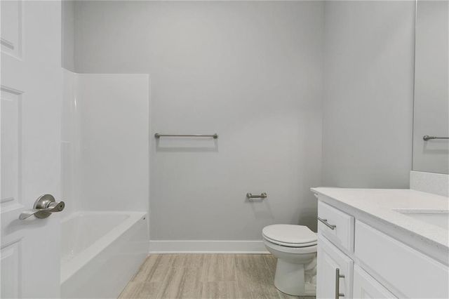 11116 N Bristol Avenue, Kansas City, MO 64156