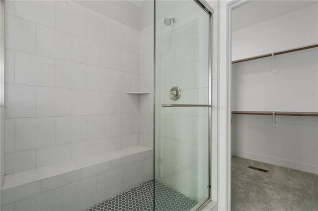 11116 N Bristol Avenue, Kansas City, MO 64156