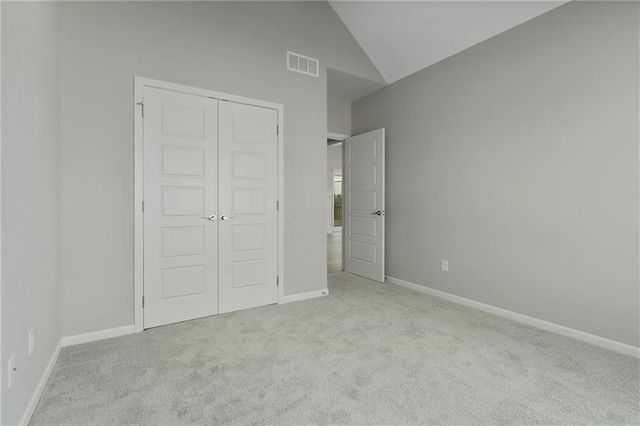 11116 N Bristol Avenue, Kansas City, MO 64156