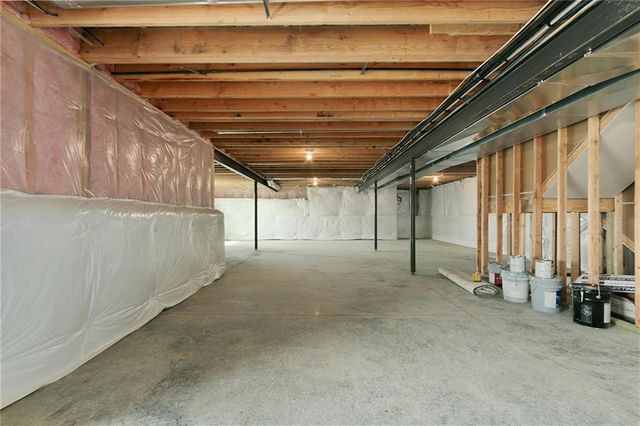 11116 N Bristol Avenue, Kansas City, MO 64156