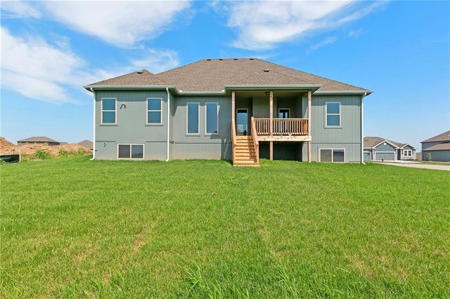 11116 N Bristol Avenue, Kansas City, MO 64156