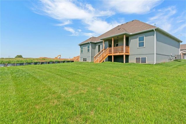 11116 N Bristol Avenue, Kansas City, MO 64156