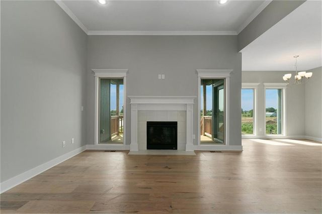 11116 N Bristol Avenue, Kansas City, MO 64156