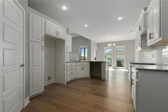 11116 N Bristol Avenue, Kansas City, MO 64156