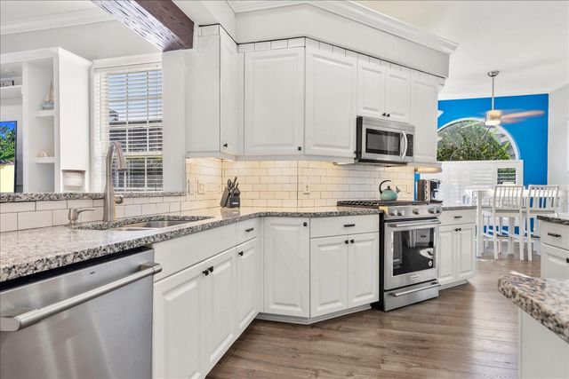 4615 4TH AVENUE DRIVE E, Bradenton, FL 34208