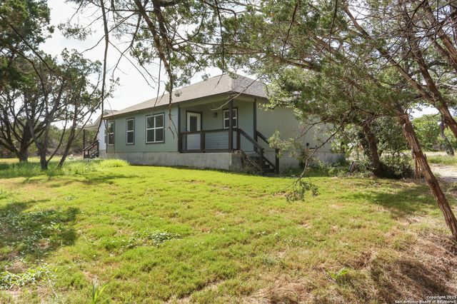 150 Hill Dr, Spring Branch, TX 78070