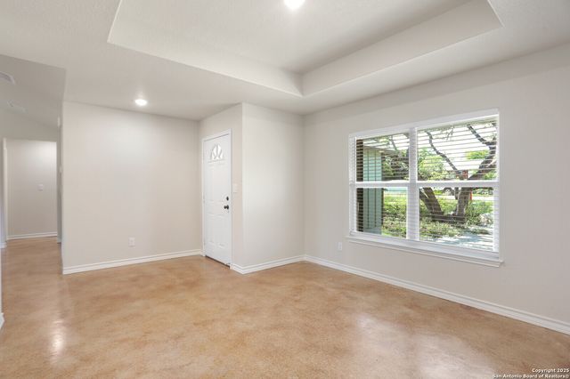 150 Hill Dr, Spring Branch, TX 78070