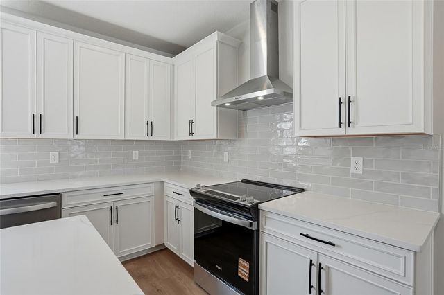 3003 1ST AVENUE N, St Petersburg, FL 33713