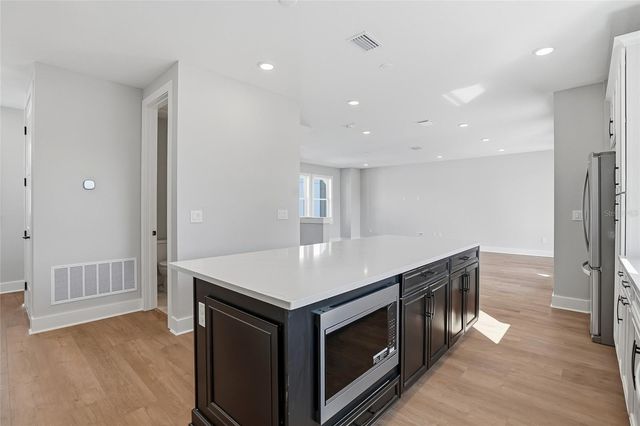 3003 1ST AVENUE N, St Petersburg, FL 33713