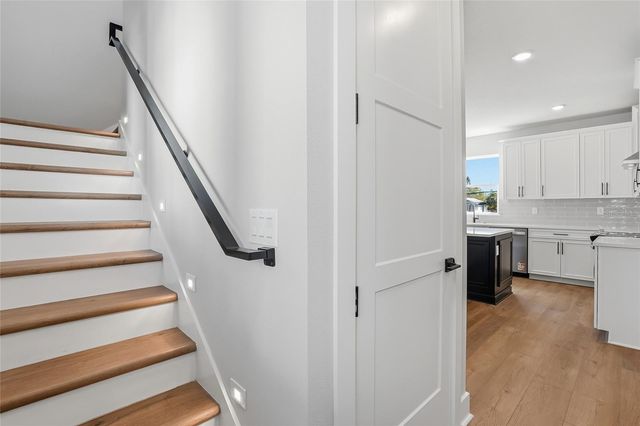 3003 1ST AVENUE N, St Petersburg, FL 33713