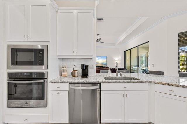 17045 POLO TRL, Lakewood Ranch, FL 34211