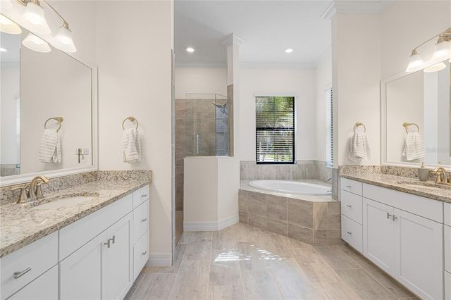 17045 POLO TRL, Lakewood Ranch, FL 34211