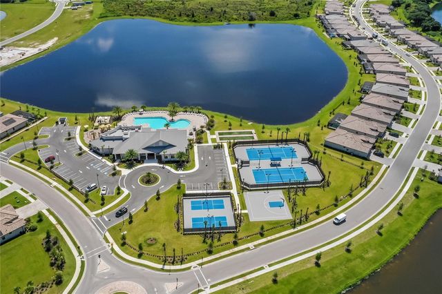 17045 POLO TRL, Lakewood Ranch, FL 34211