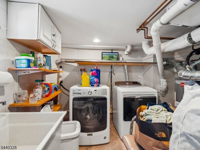 415 Westfield Ave, Elizabeth City, NJ 07208
