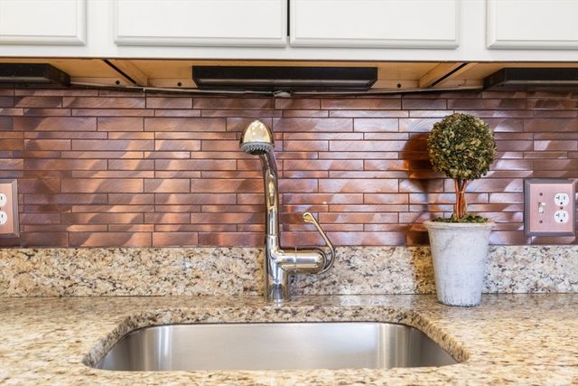 17 North 2, Salem, MA 01970