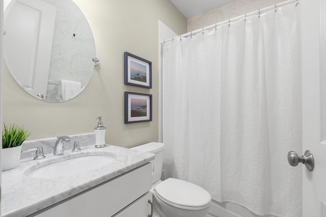 17 North 2, Salem, MA 01970