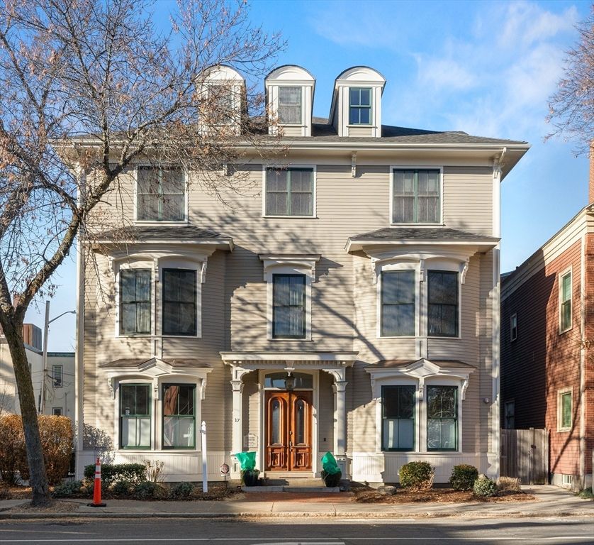 17 North 2, Salem, MA 01970