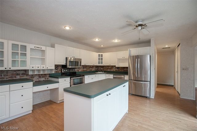 17298 Otani Court, Strongsville, OH 44136
