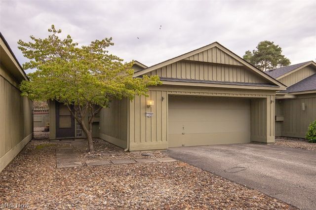 17298 Otani Court, Strongsville, OH 44136