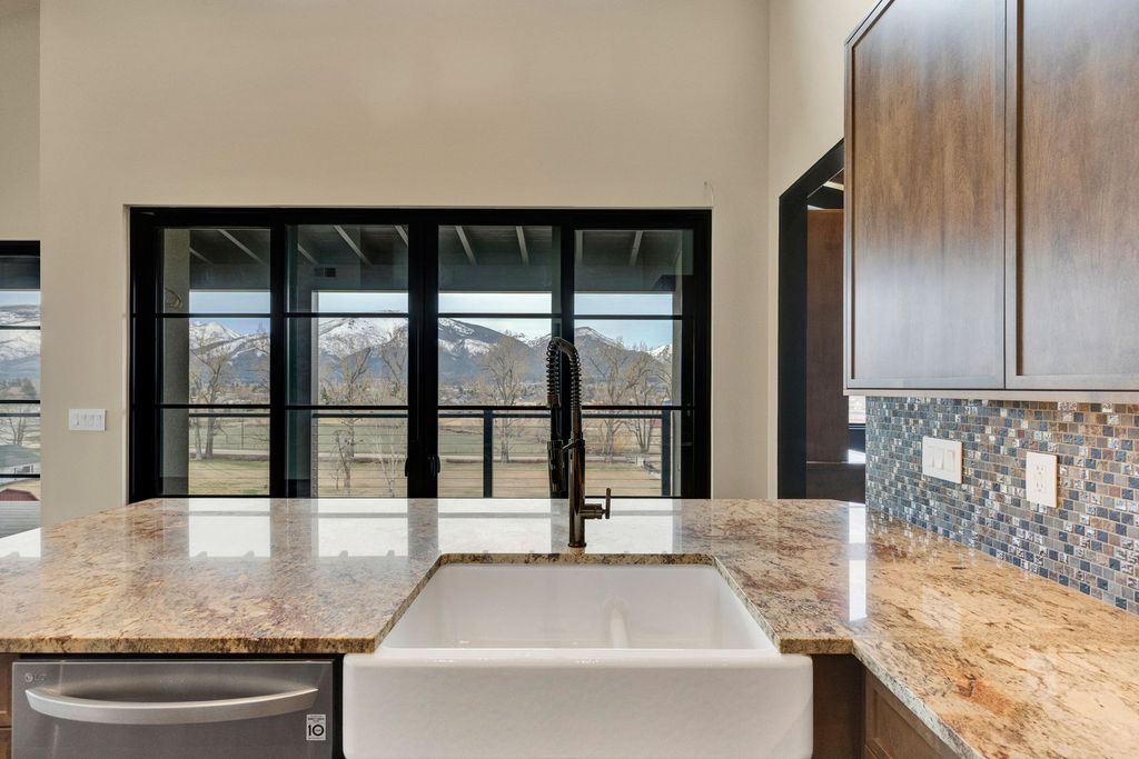 131 Eastside Hwy, Hamilton, MT 59840 photo 47