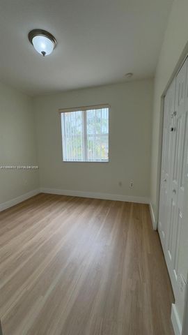 949 NE 42nd Ave, Homestead, FL 33033