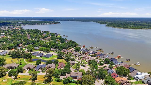 8538 Atascocita Lake Way, Humble, TX 77346