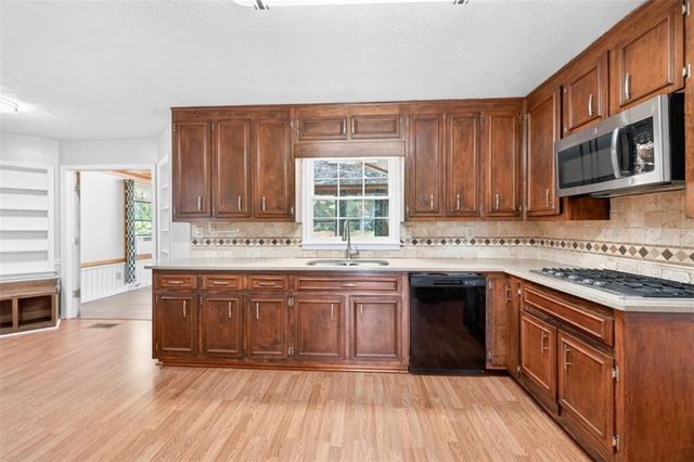 441 Shore Drive, Suwanee, GA 30024