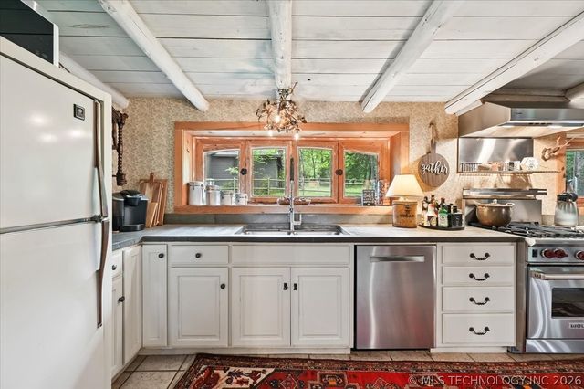 84 Willow, Locust Grove, OK 74352