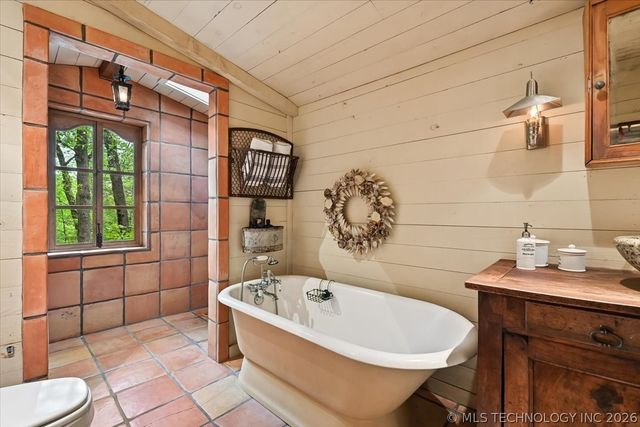84 Willow, Locust Grove, OK 74352