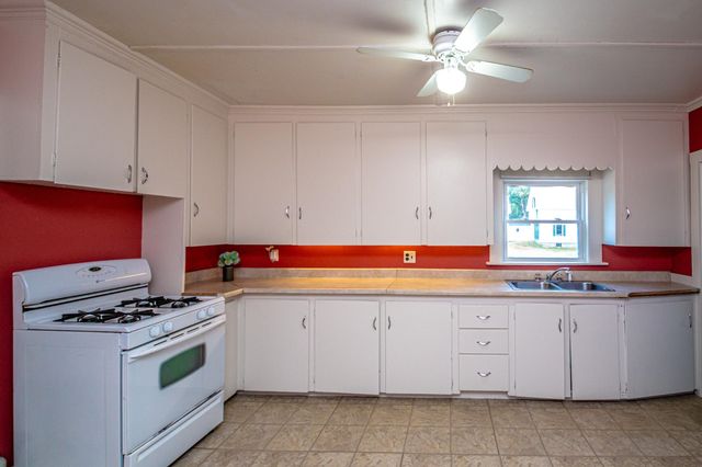 12 Forest Avenue, Bartlett, NH 03812