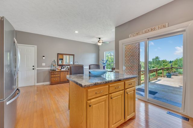 1157 Majors Cemetery Rd, Lynchburg, TN 37352