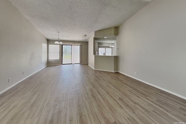 7158 Elk Trail, San Antonio, TX 78244