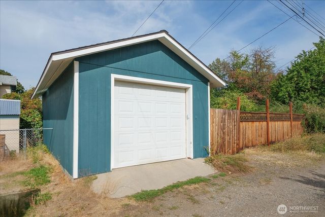 2727 W Broadway Ave, Spokane, WA 99201