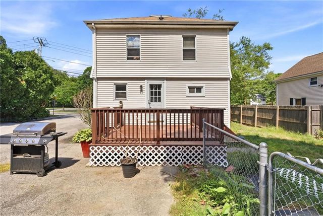 515 Davisville Road 1, North Kingstown, RI 02852