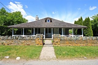 215 Coggeshall Avenue, Newport, RI 02840