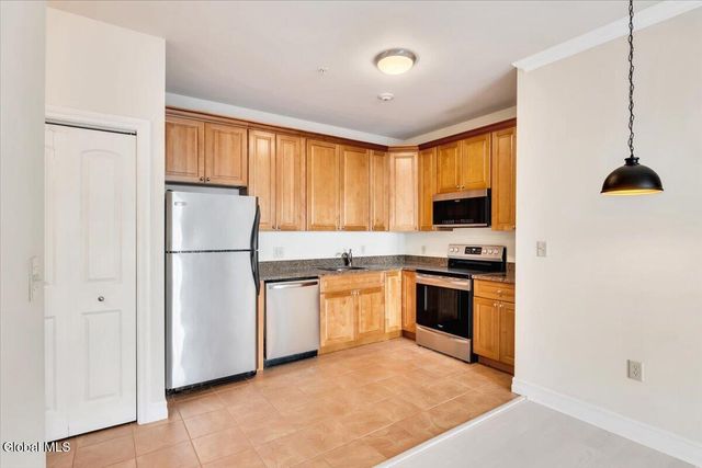 8 Wall Street APT 130, Clifton Park, NY 12065
