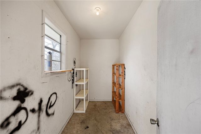 418 E J Street, Russellville, AR 72801