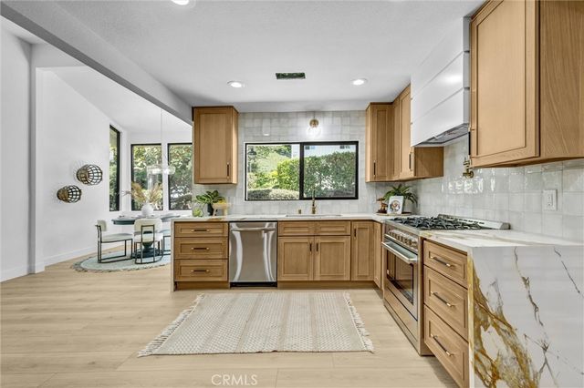 2973 Lakeview Way, Fullerton, CA 92835