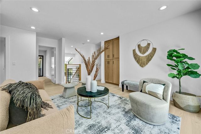 2973 Lakeview Way, Fullerton, CA 92835