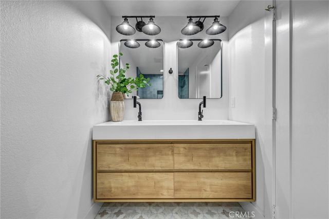 2973 Lakeview Way, Fullerton, CA 92835