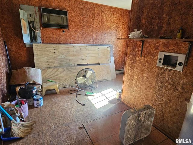 3830 IL-147 Route, Vienna, IL 62995