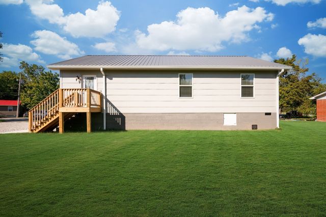 116 Fairground Drive, Waverly, TN 37185