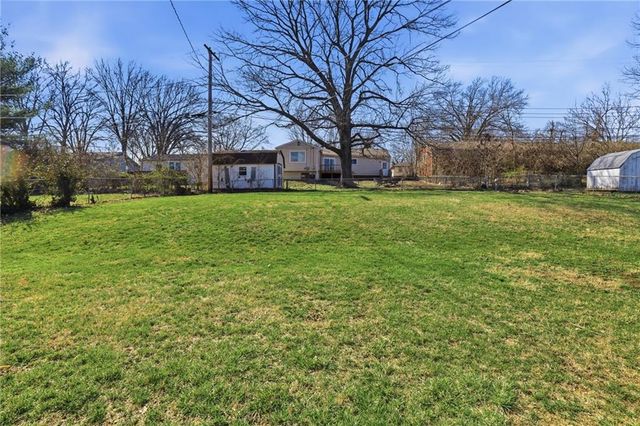 13616 Winchester Avenue, Grandview, MO 64030