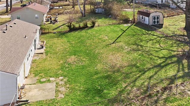 13616 Winchester Avenue, Grandview, MO 64030