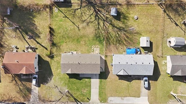 13616 Winchester Avenue, Grandview, MO 64030