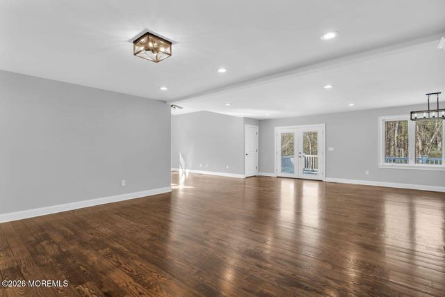 41 Nautilus Drive W, Leonardo, NJ 07737