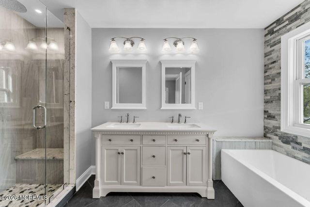 41 Nautilus Drive W, Leonardo, NJ 07737