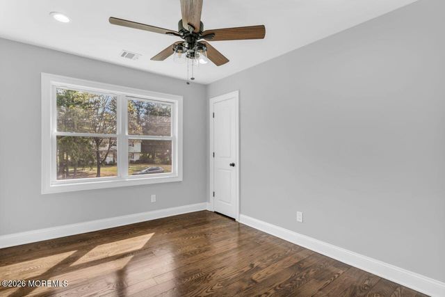 41 Nautilus Drive W, Leonardo, NJ 07737